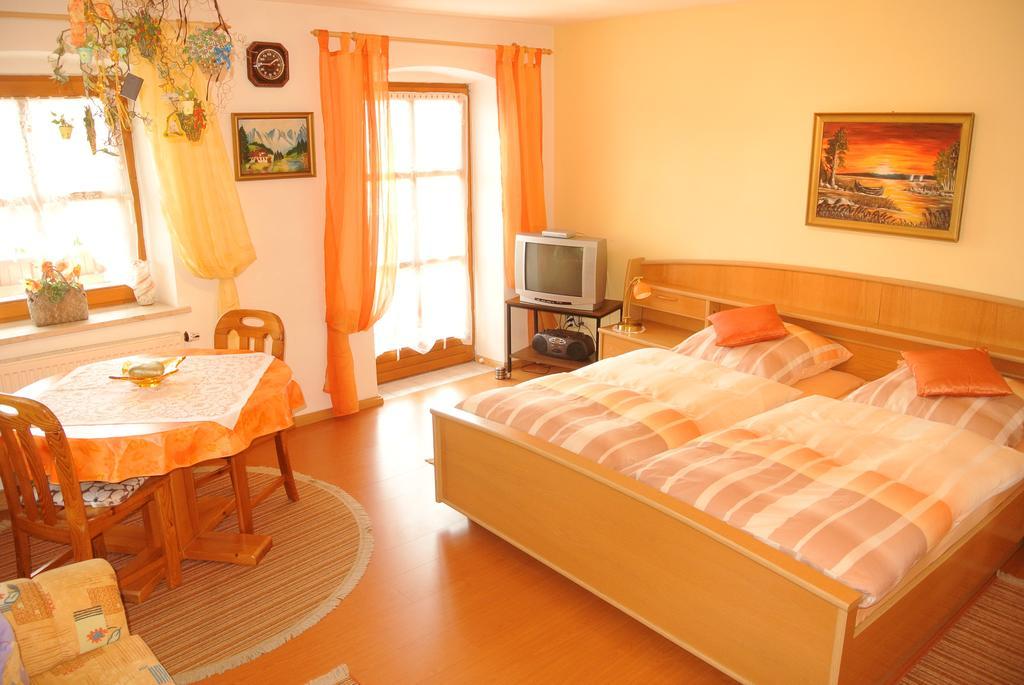 Haus Am Waldrand - Ferienwohnung Augustin Grafenau  Εξωτερικό φωτογραφία